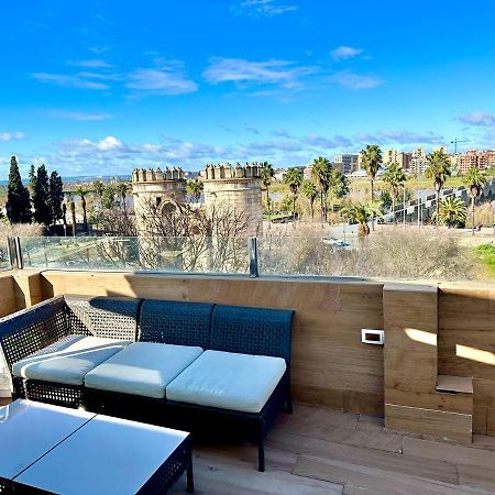Alojamientos Puerta Palma Con Vistas Y Parking Badajós Exterior foto