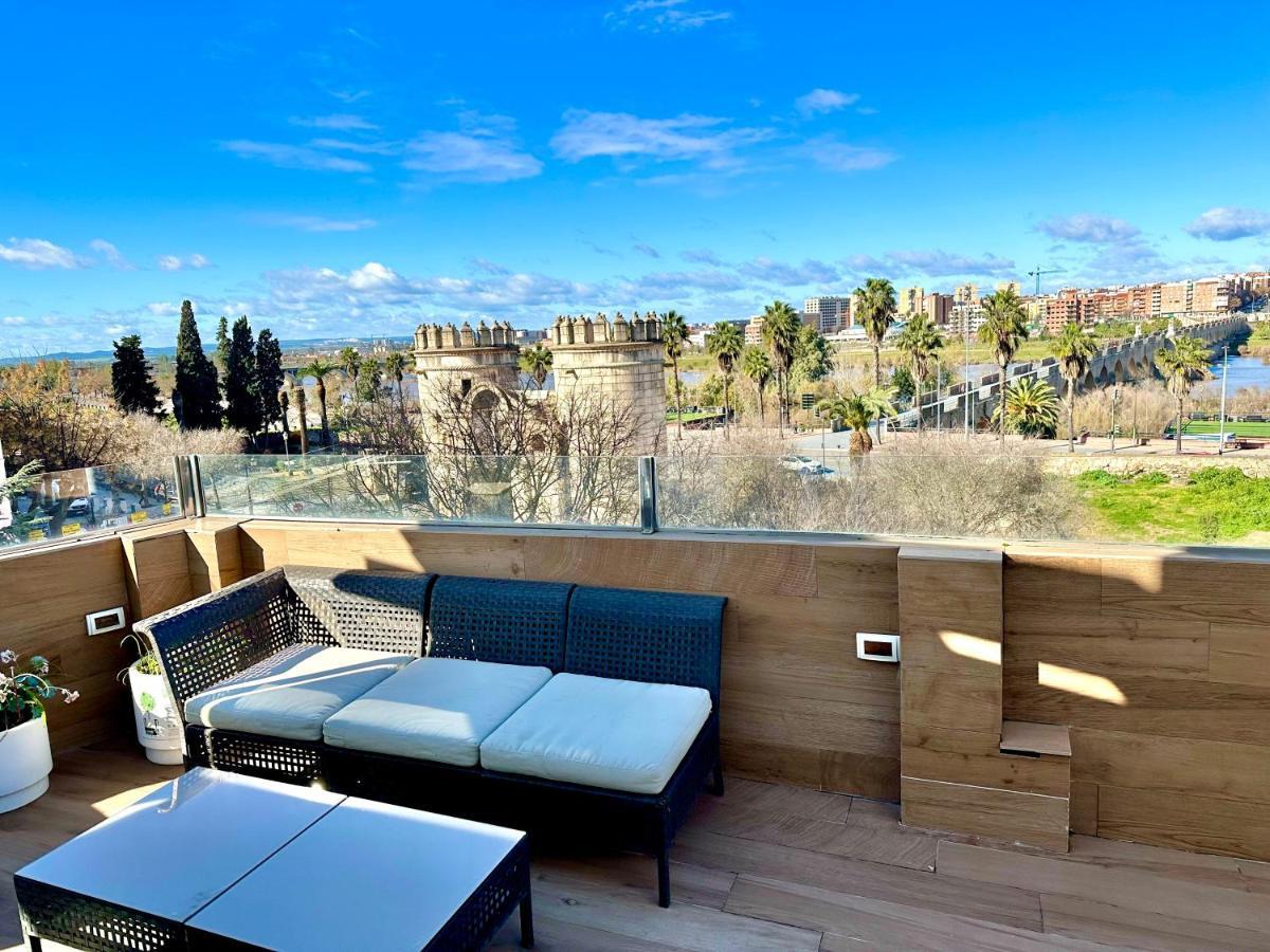 Alojamientos Puerta Palma Con Vistas Y Parking Badajós Exterior foto